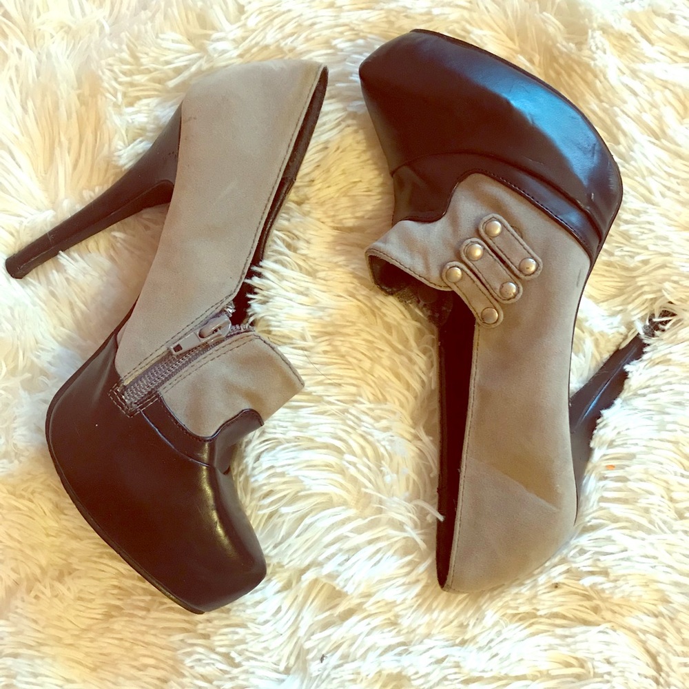 Bootie pumps!